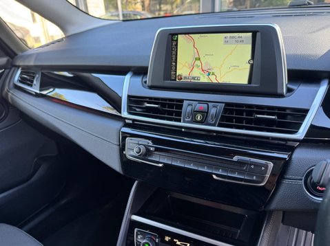 BMW 2 Series 218I SPORT ACTIVE TOURER 33