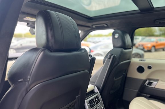 Land Rover Range Rover Sport 3.0 SDV6 AUTOBIOGRAPHY DYNAMIC AUTO 34