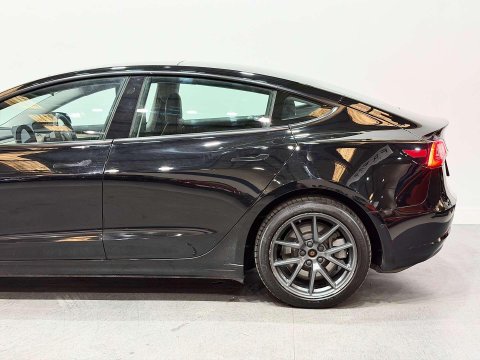 Tesla Model 3 (Dual Motor) Long Range Saloon 4dr Electric Auto 4WDE (346 ps) 21