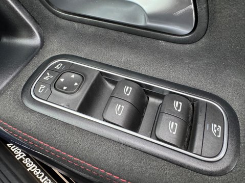 Mercedes-Benz A Class 2.0 A220 AMG Line (Premium) 7G-DCT Euro 6 (s/s) 5dr 64