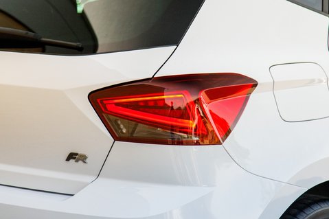 SEAT Ibiza TSI FR 9
