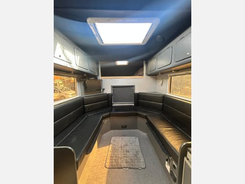 Iveco Eurocargo RACE TRUCK RACE VAN MOTORHOME 6 BERTH 8