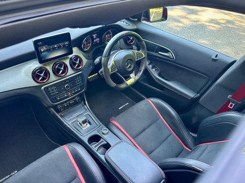 Mercedes-Benz CLA Class 2.0 CLA45 AMG Coupe SpdS DCT 4MATIC Euro 6 (s/s) 4dr 8