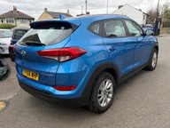Hyundai TUCSON CRDI SE NAV BLUE DRIVE 9