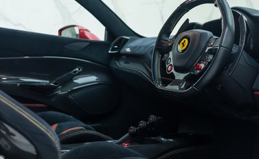 Ferrari 488 Pista 13