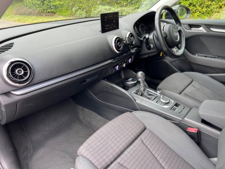 Audi A3 1.2 TFSI Sport Sportback S Tronic Euro 5 (s/s) 5dr 27