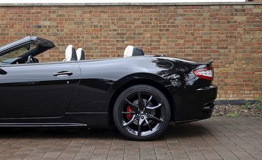 Maserati Grancabrio Sport 7