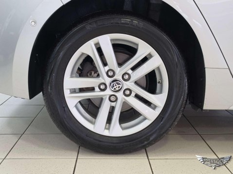 Toyota Corolla 1.8 VVT-h Icon Tech CVT Euro 6 (s/s) 5dr 71