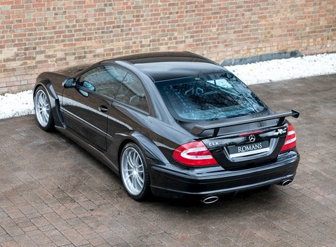Mercedes-Benz CLK DTM AMG 9