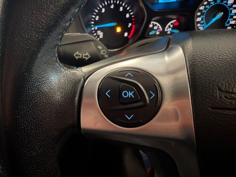 Ford Focus 1.0T EcoBoost Zetec S Euro 5 (s/s) 5dr 15