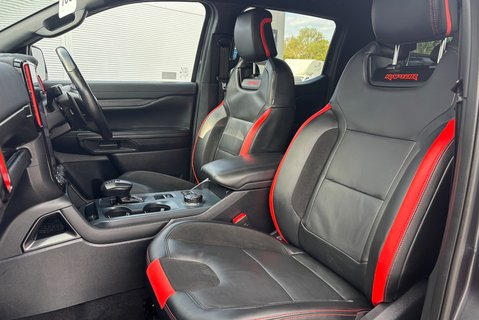 Ford Ranger Raptor 3.0T V6 Ecoboost 292 - Glazed Canopy with Gullwings 3
