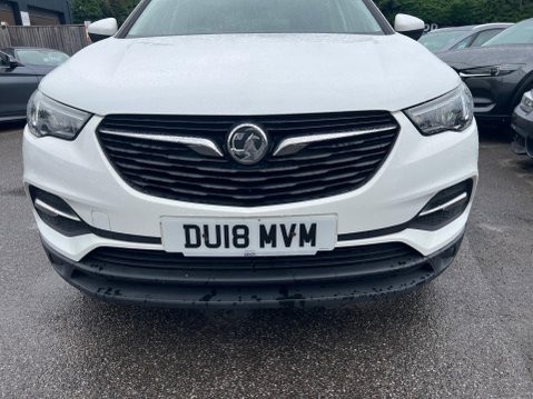 Vauxhall Grandland X 1.2 Turbo SE Euro 6 (s/s) 5dr 9