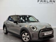 Mini Hatch 1.5 Cooper Classic Hatchback 5dr Petrol Steptronic Euro 6 (s/s) (136 ps) 1