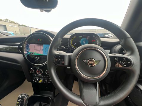 Mini Hatch Cooper S Electric Level 2 3dr - NATIONAL DELIVERY* 14