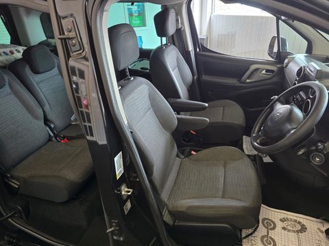 Citroen Berlingo Multispace BLUEHDI XTR S/S 28
