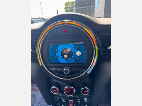 Mini Hatch COOPER AUTOMATIC 7
