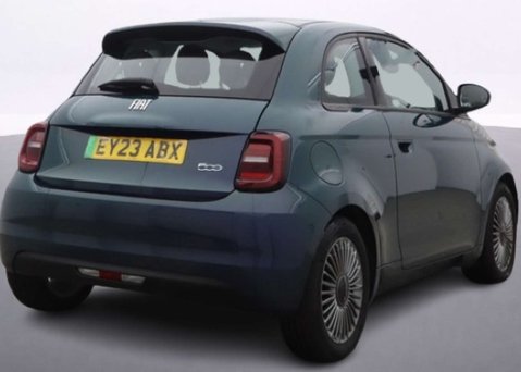 Fiat 500e 42kWh Icon Hatchback 3dr Electric Auto (118 ps) 9