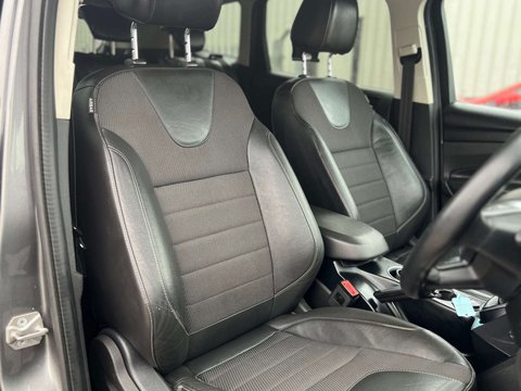 Ford Kuga 2.0 Kuga Titanium 4x4 TDCI 4WD 5dr 2