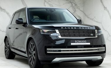 Land Rover Range Rover D300 SE 1