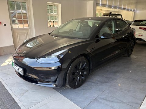 Tesla Model 3 Auto RWD 4dr 10