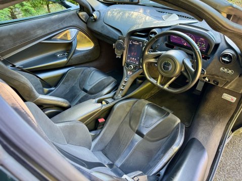 McLaren 720S 4.0T V8 SSG Euro 6 (s/s) 2dr 70