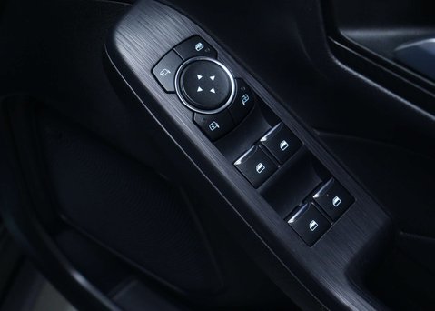 Ford Kuga 2.5 Duratec 14.4kWh ST-Line X SUV 5dr Petrol Plug-in Hybrid CVT Euro 6 (s/s 43