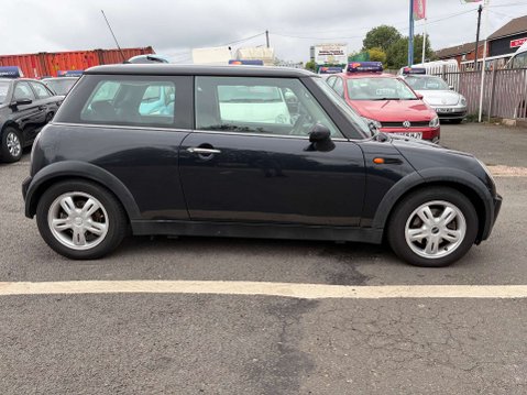 Mini Hatch 1.6 One 3dr 5