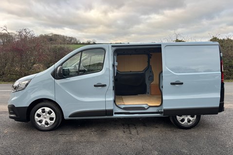 Renault Trafic SL28 Business Plus 130 ps dCi - Twin Side Loading Doors 8
