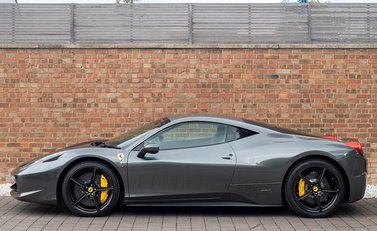 Ferrari 458 Italia 2