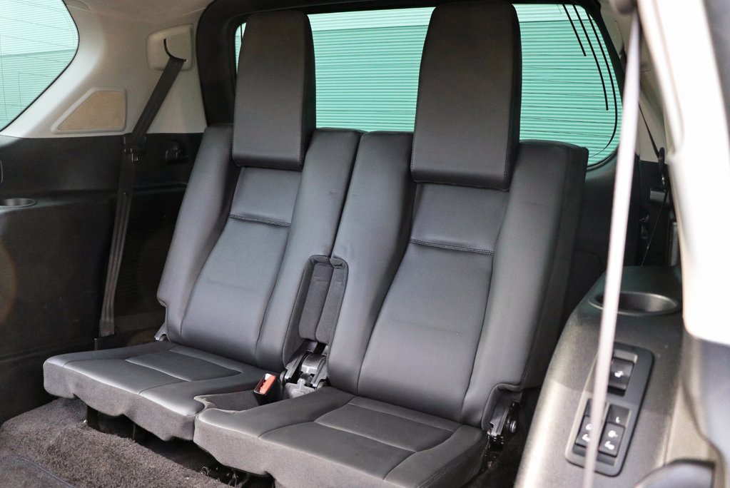 Land Cruiser Commercial 3