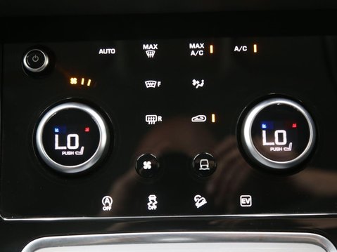 Land Rover Range Rover Evoque 1.5 P300e 12.2kWh S Auto 4WD Euro 6 (s/s) 5dr 17