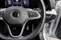 Volkswagen Golf LIFE TSI 19