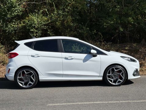 Ford Fiesta 1.5 Fiesta ST-2 T 5dr 8