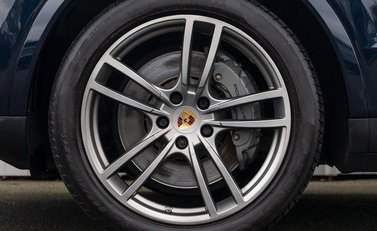 Porsche Cayenne S 10