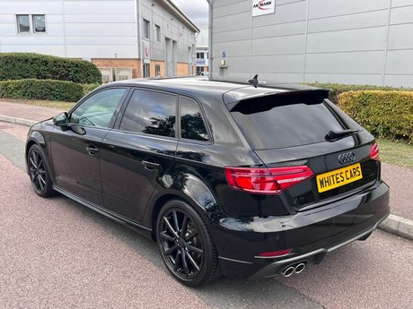 Audi A3 1.5 TFSI CoD 35 Black Edition Sportback S Tronic Euro 6 (s/s) 5dr 57