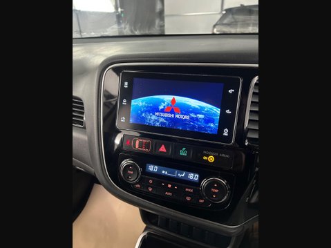 Mitsubishi Outlander 2.0h 12kWh Juro CVT 4WD Euro 6 (s/s) 5dr 12
