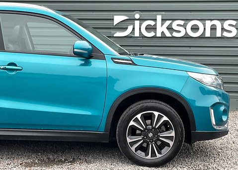 Suzuki Vitara SZ5 BOOSTERJET MHEV 3