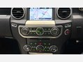 Land Rover Discovery 3.0 Discovery HSE SDV6 Auto 4WD 5dr 11