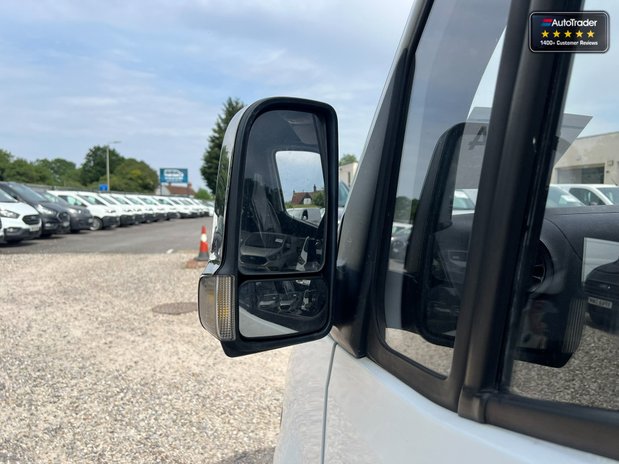 Mercedes-Benz Sprinter MWB L2H3 High Roof CDi FWD Cruise Control EURO 6 NO VAT 19
