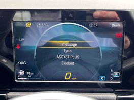 Mercedes-Benz B Class 1.3 B 200 Sport Auto 5dr 33