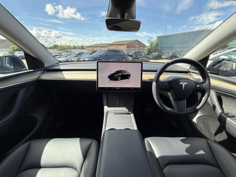Tesla Model Y SUV 5dr Electric Auto RWD (346 ps) 27