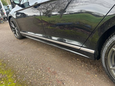 Volkswagen Passat R-LINE TDI 4MOTION DSG 26