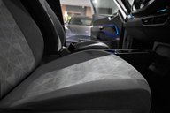 Volkswagen ID.3 Pro Performance 58kWh Life Auto 5dr 172