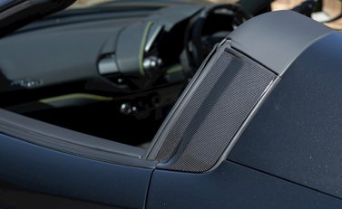 Ferrari 488 Spider 26