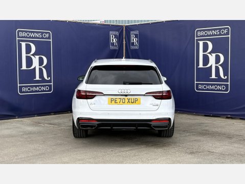 Audi A4 2.0 TDI 40 Black Edition Estate 5dr Diesel S Tronic quattro Euro 6 (s/s) (1 6