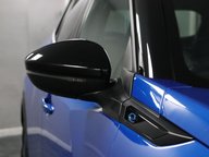 Peugeot 2008 GT PREMIUM 33