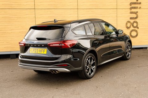 Ford Focus ACTIVE X 2