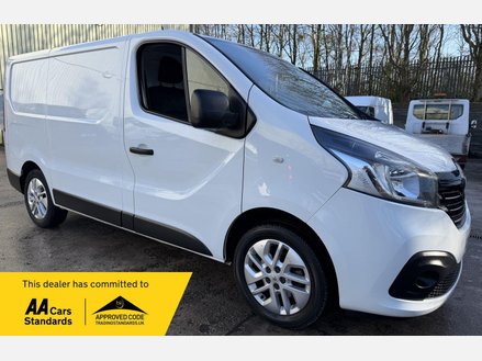 Renault Trafic 1.6 dCi ENERGY 27 Sport Nav Panel Van 5dr Diesel Manual SWB Standard Roof E