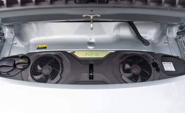 Porsche 911 Carrera 4S (992) 28