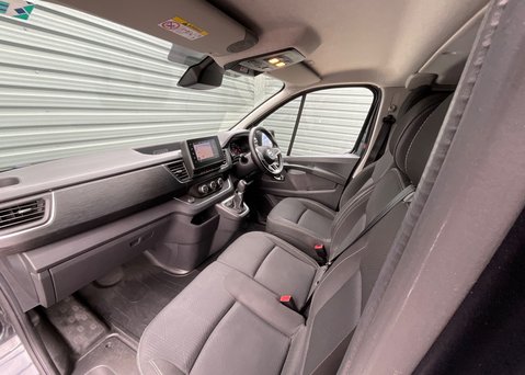 Nissan Primastar DCI TEKNA L1H1 CRC 12